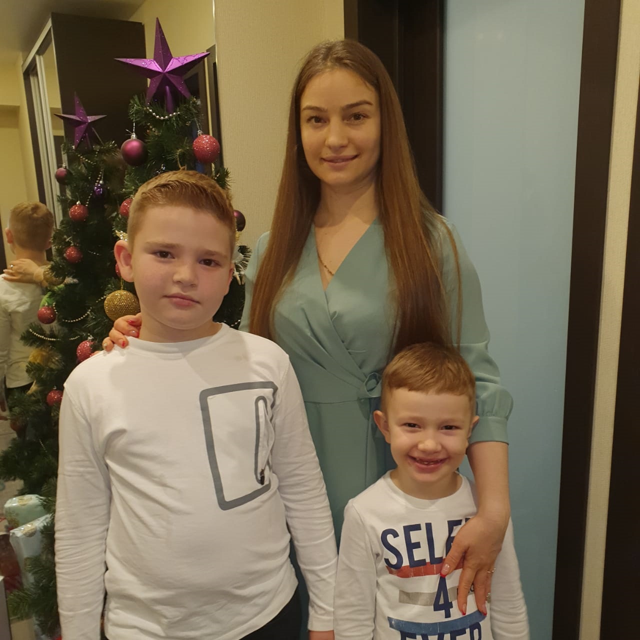 Базиян Тигран, 10 лет (Детский клуб / Kids Club)  Базиян Эдвин, 6 лет (Малышковый клуб / Kids Club Junior)