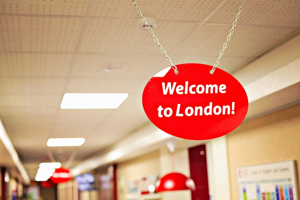 Сеть языковых школ London Express приглашает школьников, студентов и взрослых